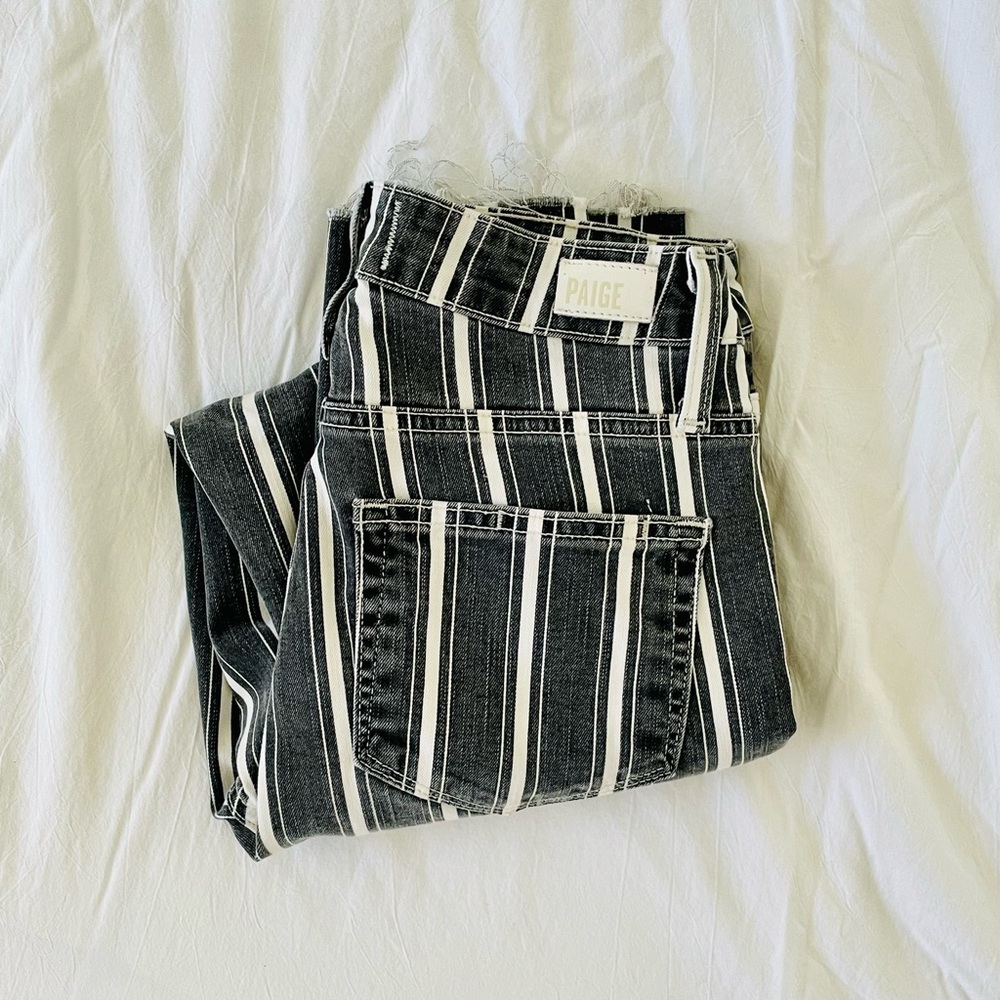 PAIGE Hoxton Straight Ankle Cropped Jeans